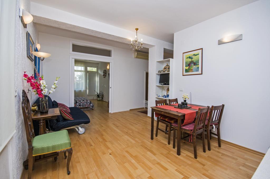 Apartments Daria Rovinj Exteriör bild